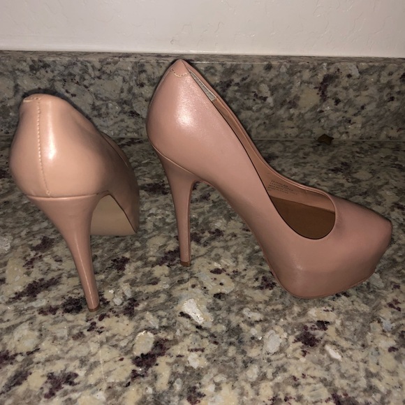 steve madden heels - Picture 2 of 4